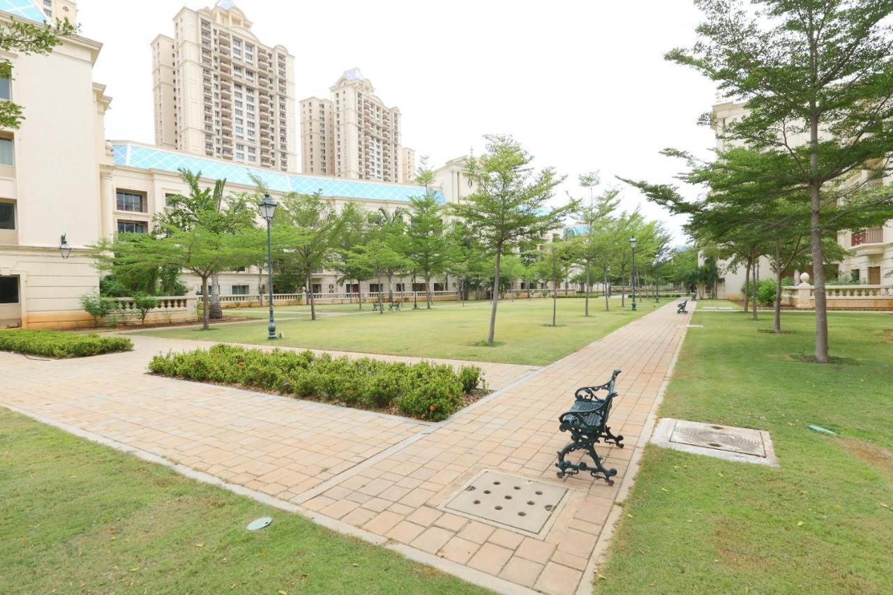 Hotel Oyo 6954 The Lawns Oragadam Esterno foto